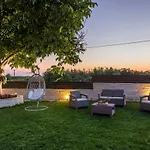 Villa Nissos