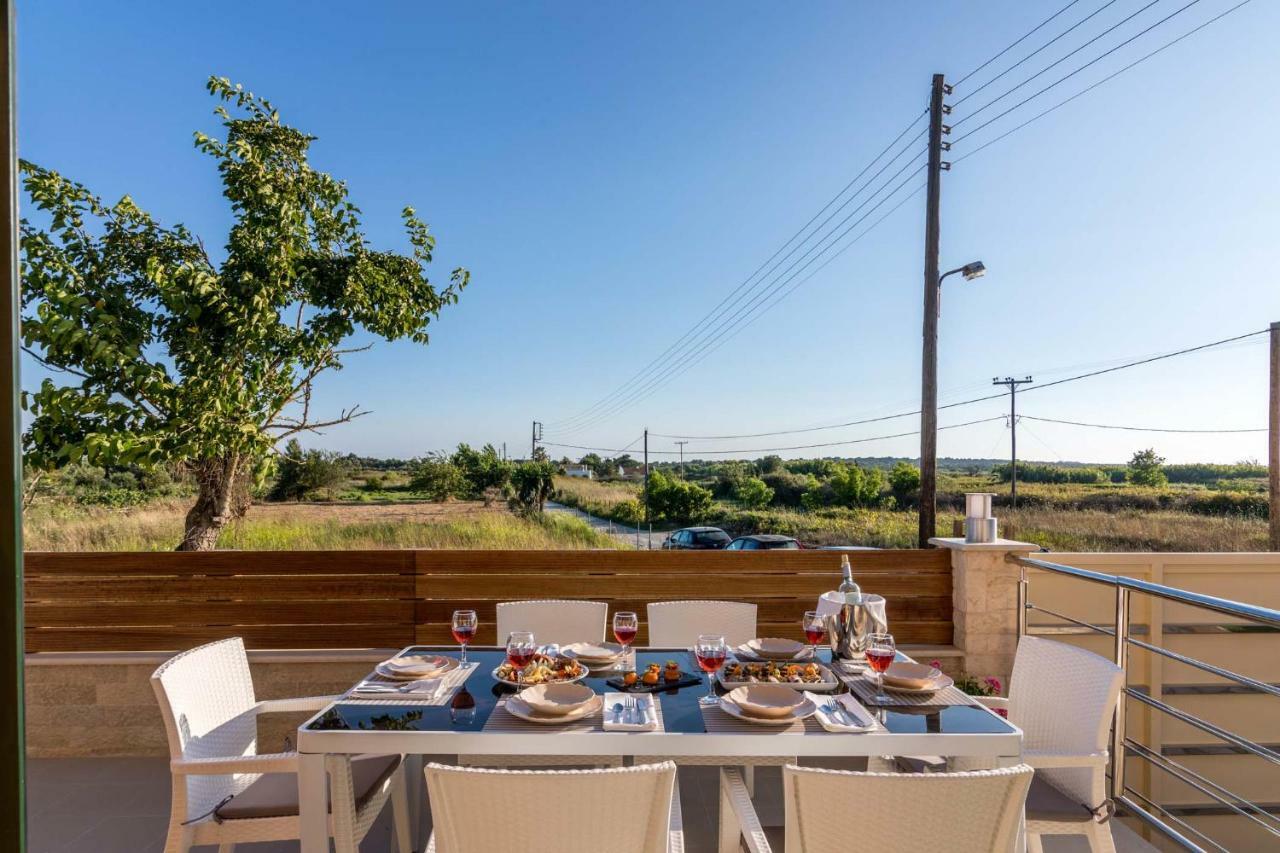 Nissos Apartment